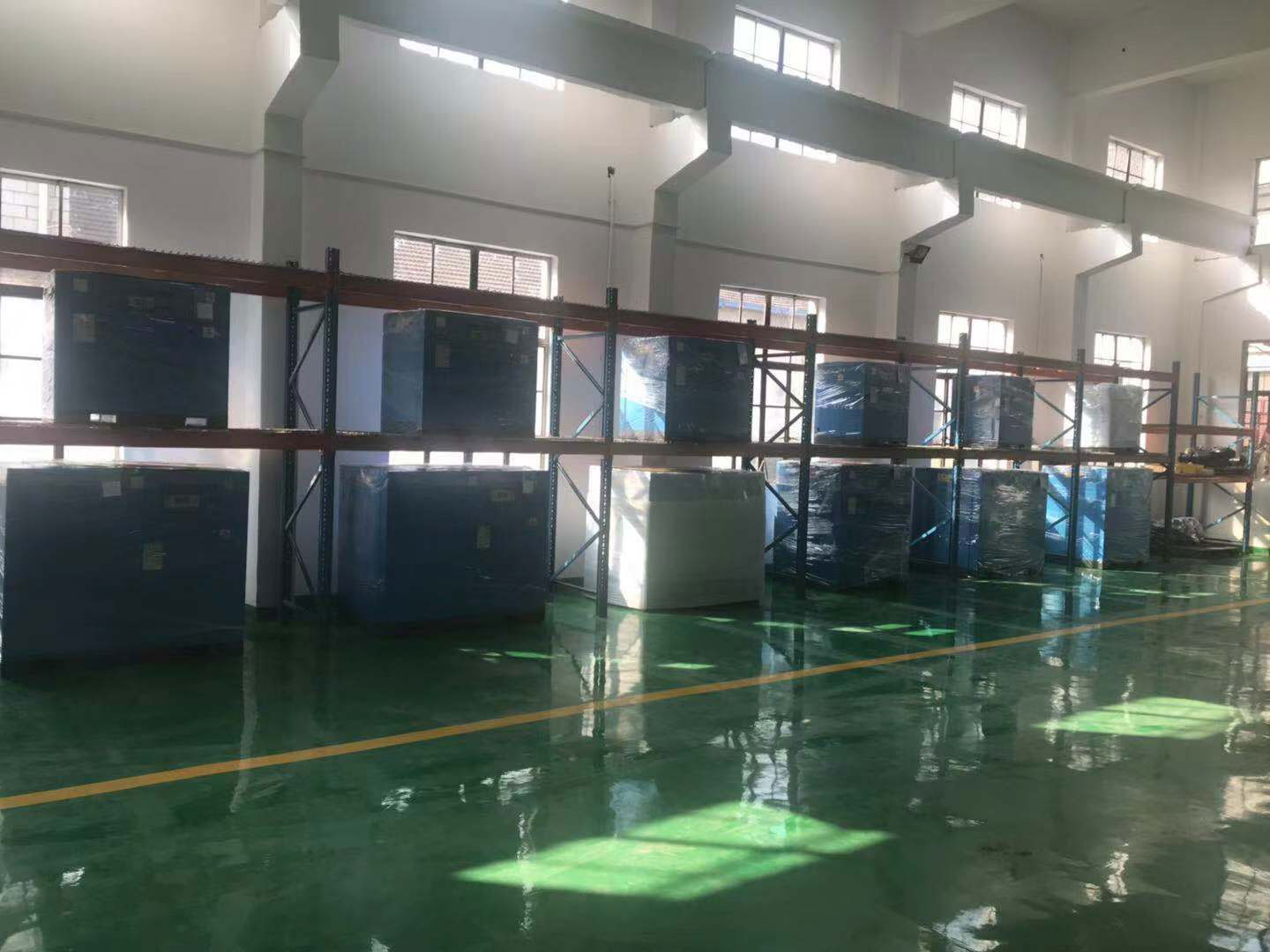 無油壓縮機(jī),100公斤無油壓縮機(jī)